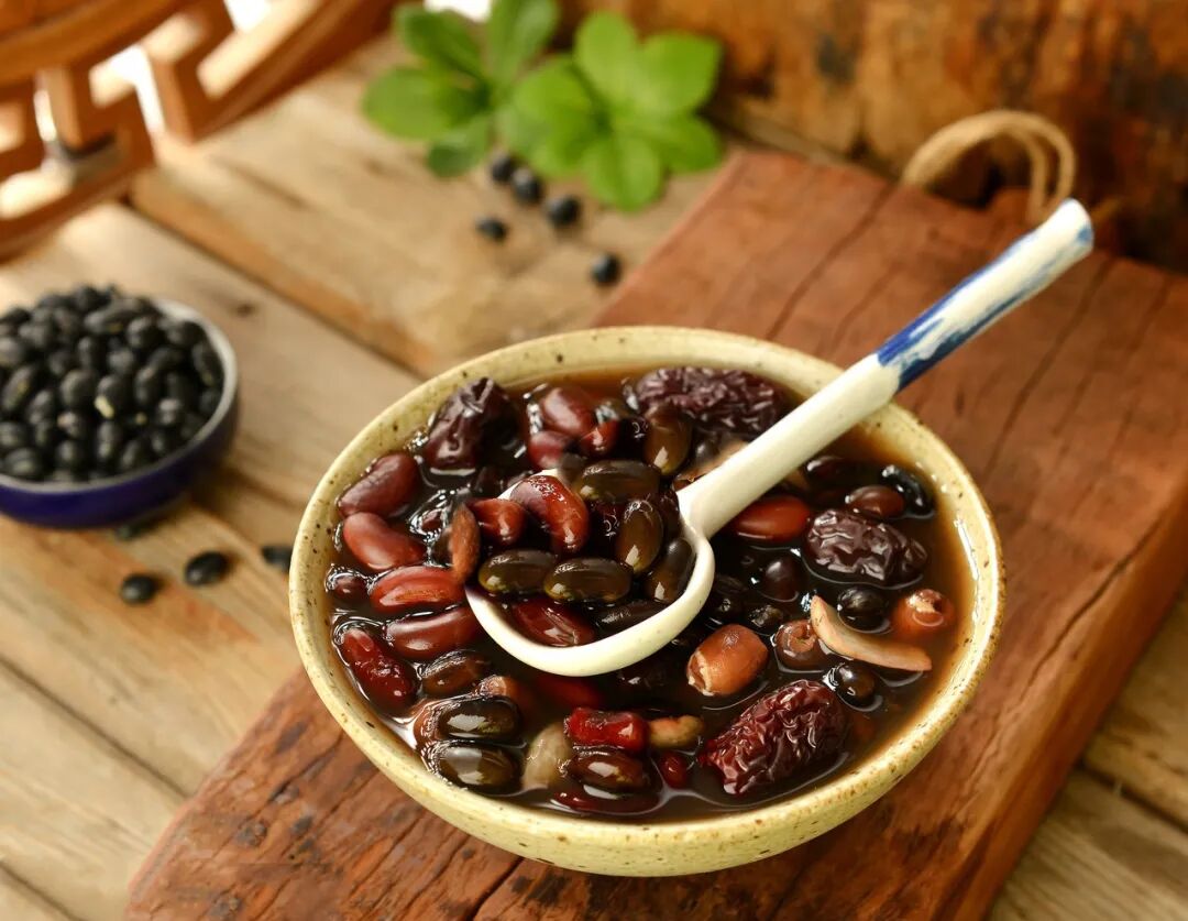 天门冬黑豆粥