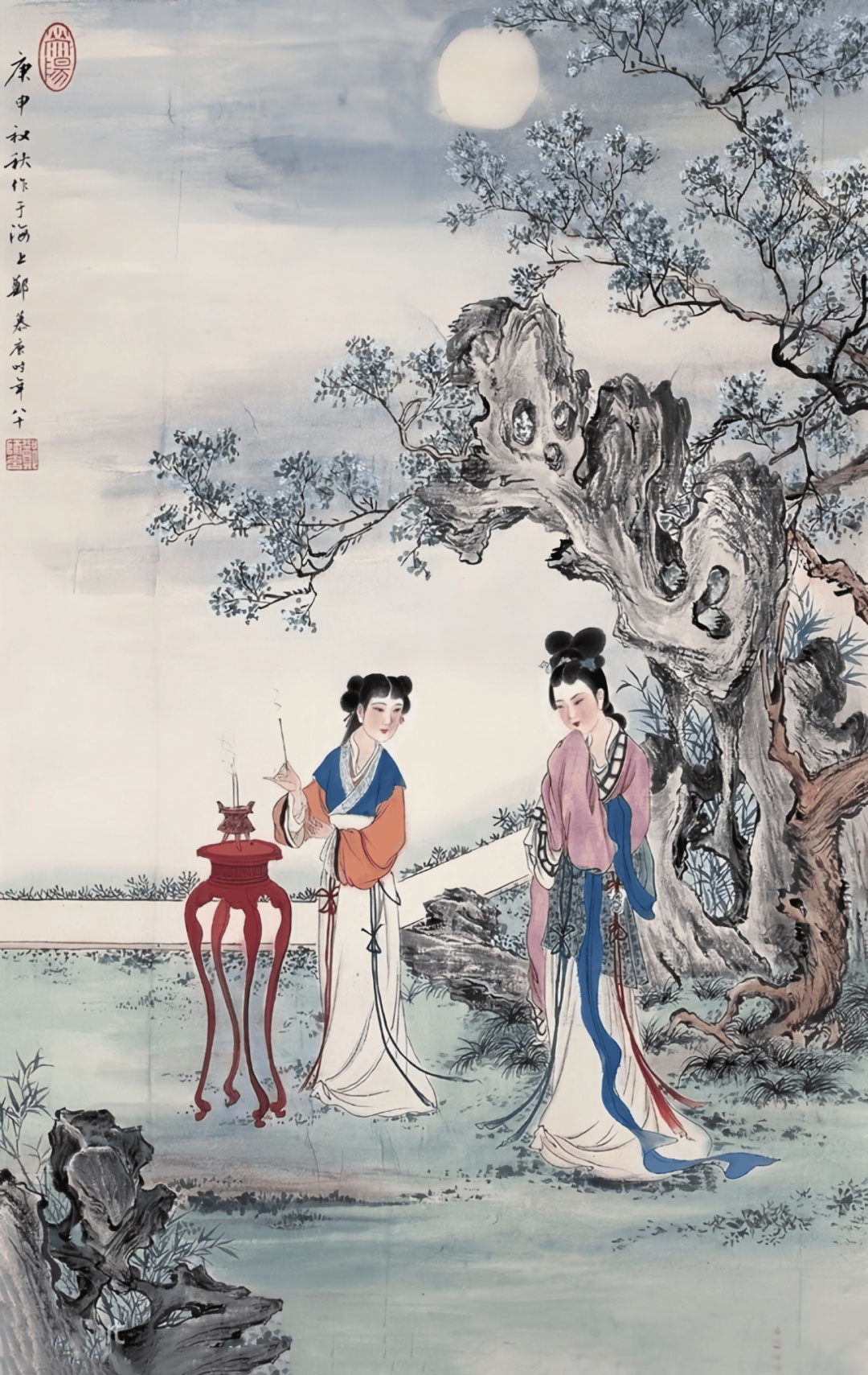 太阴星君化身为女性，护佑女人平安，不孕者可得子